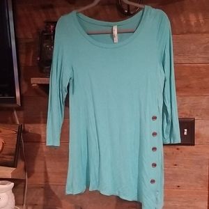 Euc 3/4 sleeve tunic top with buttons